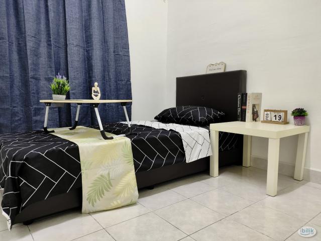 Room for rent in Petaling, Damansara Damai