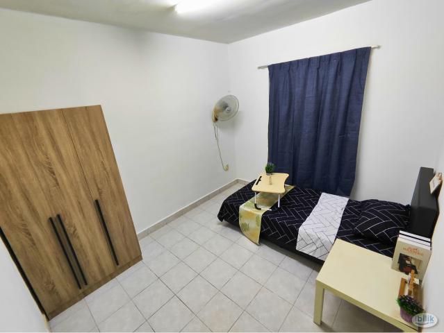 Room for rent in Petaling, Damansara Damai