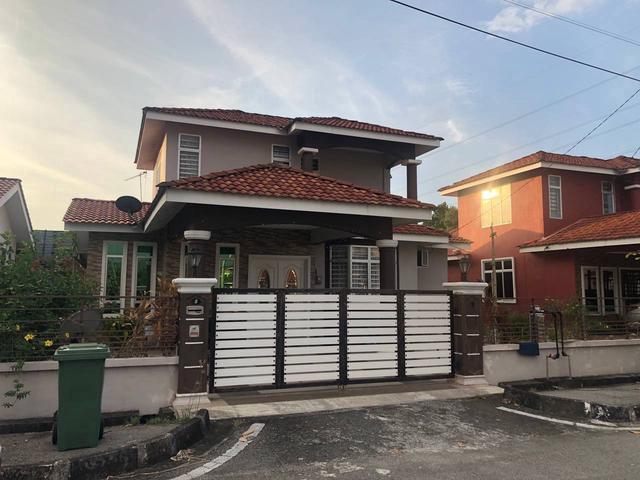 Bungalow for sale in Wellesley, Penang