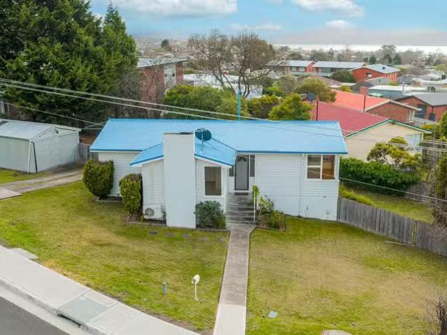 House for rent in Glenorchy
