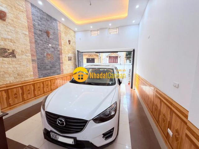 Nhà mặt phố bán