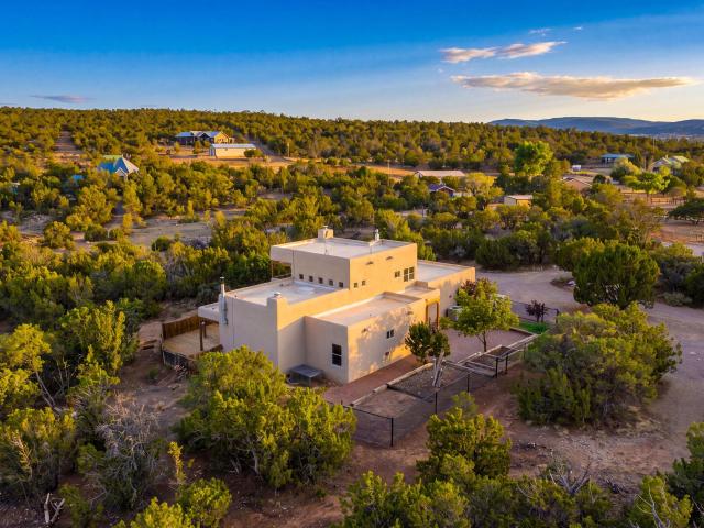 House for sale in Edgewood, New Mexico