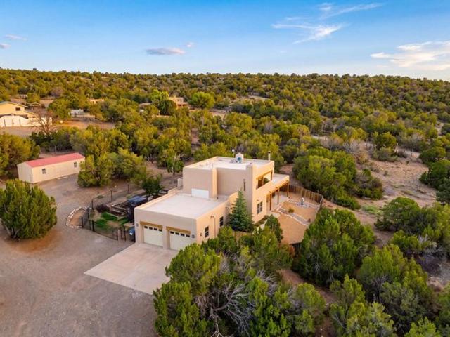 House for sale in Edgewood, New Mexico
