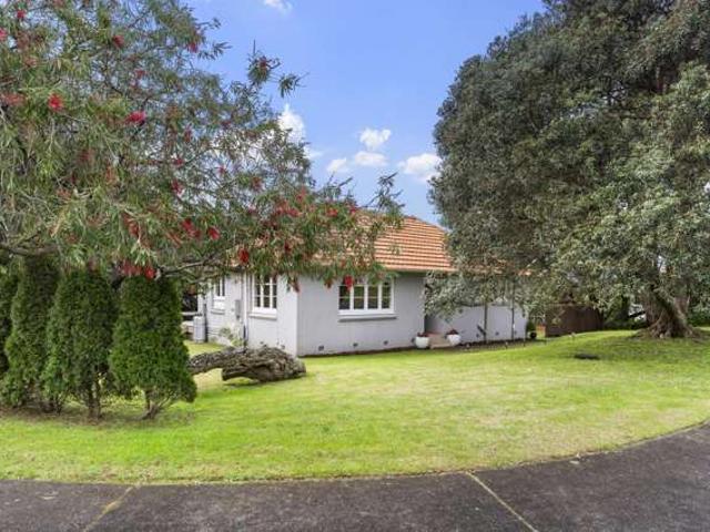 House for sale in Panmure, Oroua County