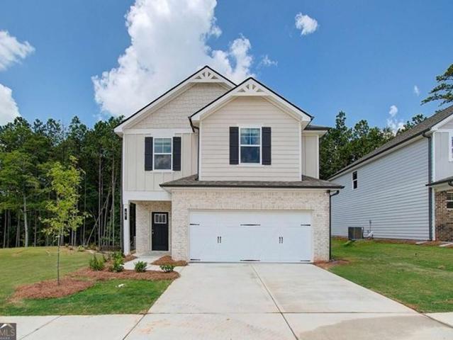 House for sale in Fairburn, Georgia