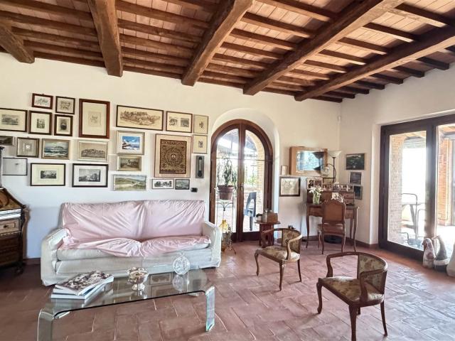 Casa in vendita a Scansano, Toscana