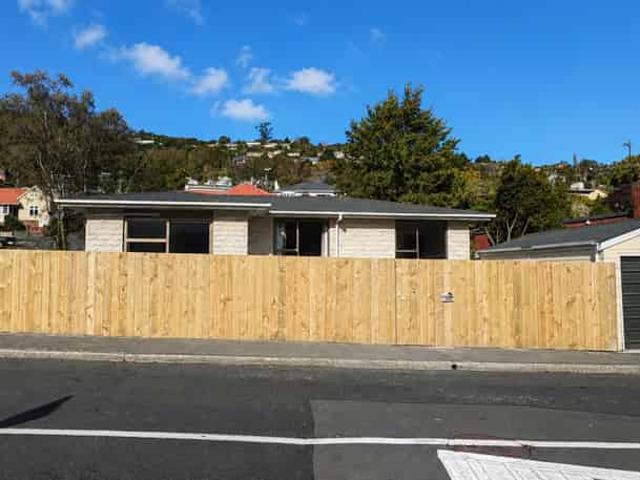 House for rent in Otakou