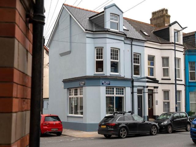 Apartment for rent in Waun Fawr, Wales