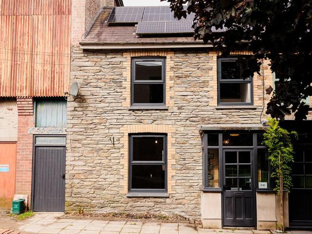 House for rent in Wales