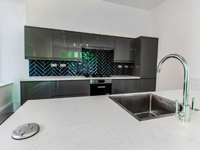 Apartment for rent in Falcon Lodge, Wales