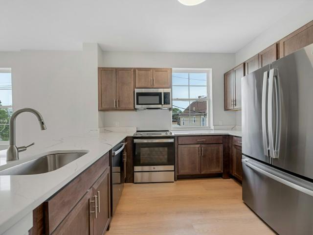 Apartment for rent in Clifton