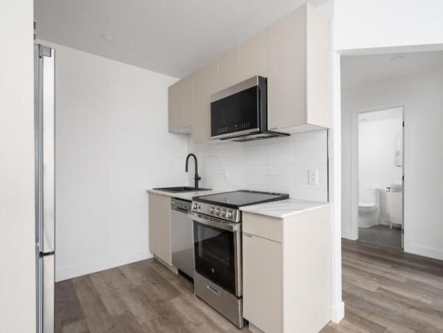 Apartment for rent in St. Leonard's, Quebec