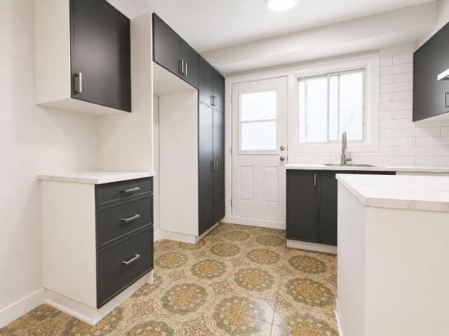 Apartment for rent in St. Leonard's, Quebec