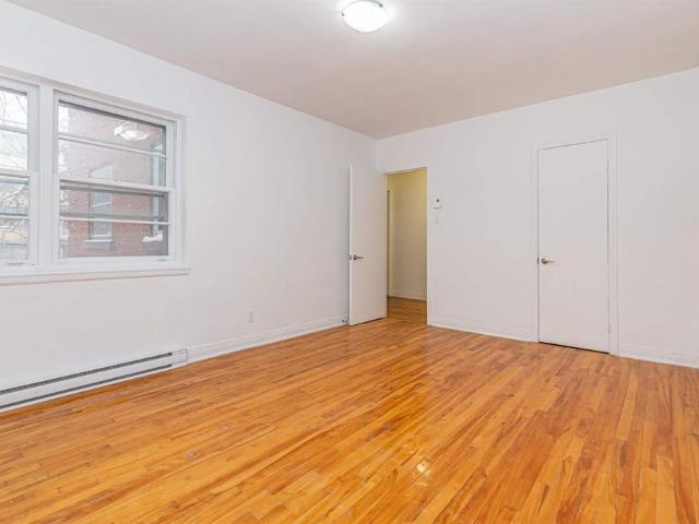 Apartment for rent in St. Leonard's, Quebec