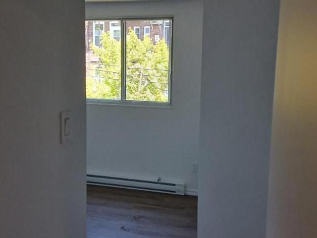 Apartment for rent in St. Leonard's, Quebec