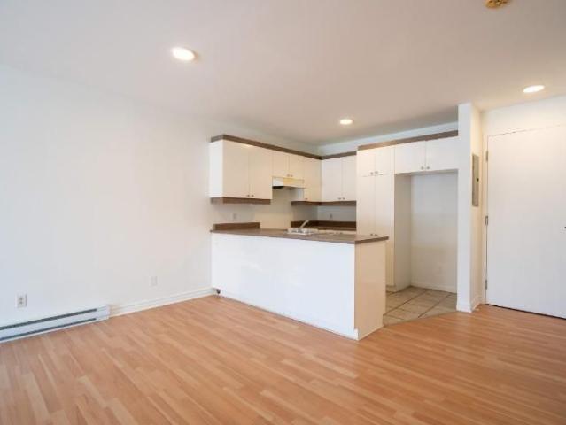 Apartment for rent in Saint-Charles-Borromée, Lanaudière