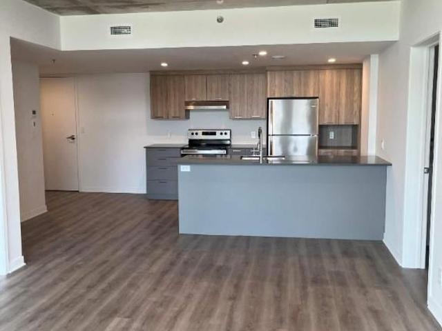Apartment for rent in Les Moulins, Quebec
