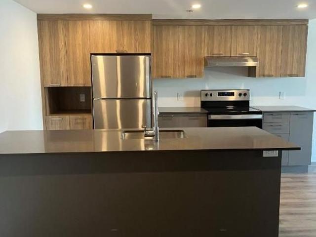 Apartment for rent in Les Moulins, Quebec