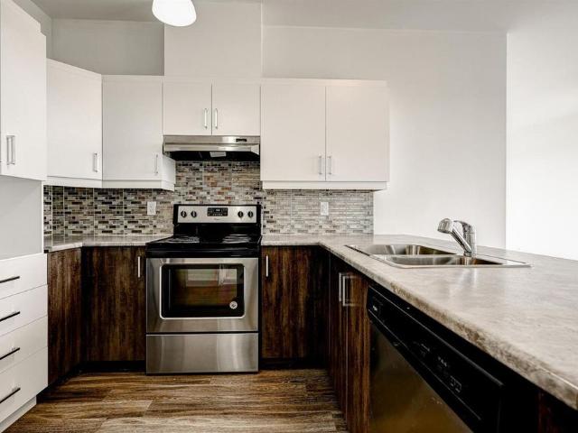 Apartment for rent in Les Moulins, Quebec