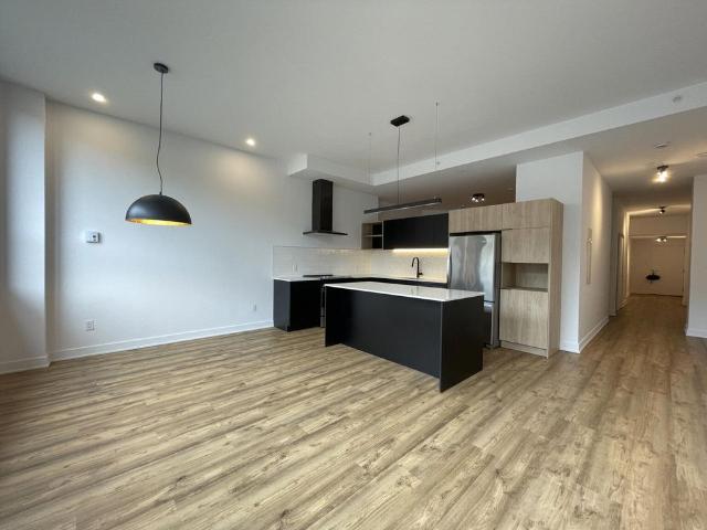 Apartment for rent in Westmount, Quebec