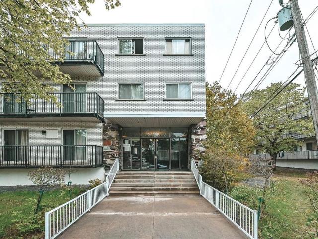 Apartment for rent in St. Leonard's, Quebec