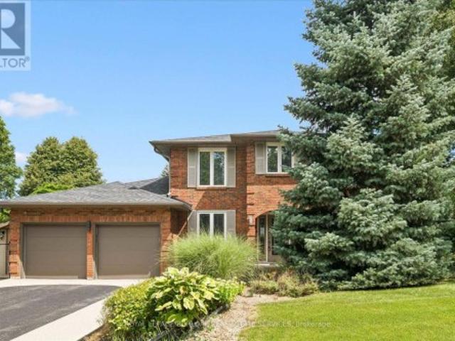 House for sale in Ancaster, Ontario