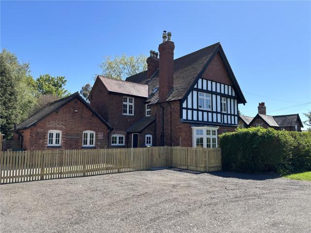 Apartment for rent in Beamhurst, Staffordshire