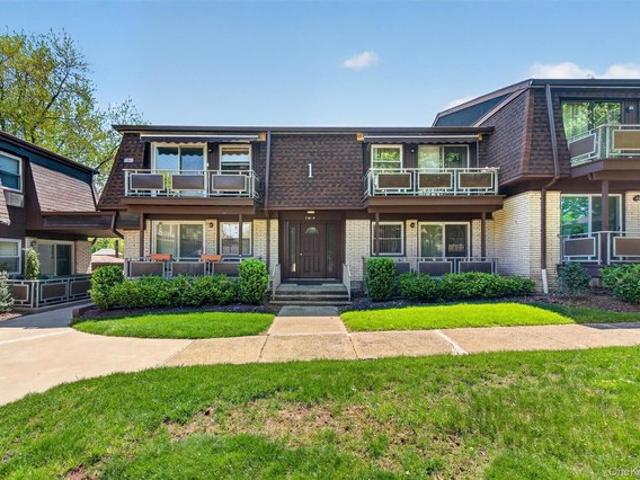 Condo for sale in Rockland, New York
