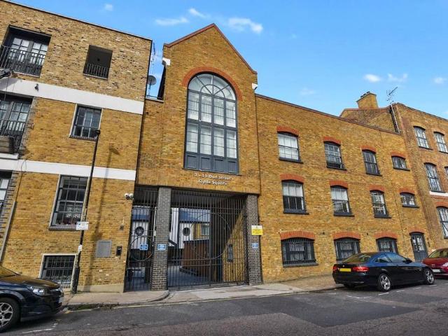 Apartment for rent in Limehouse, Greater London