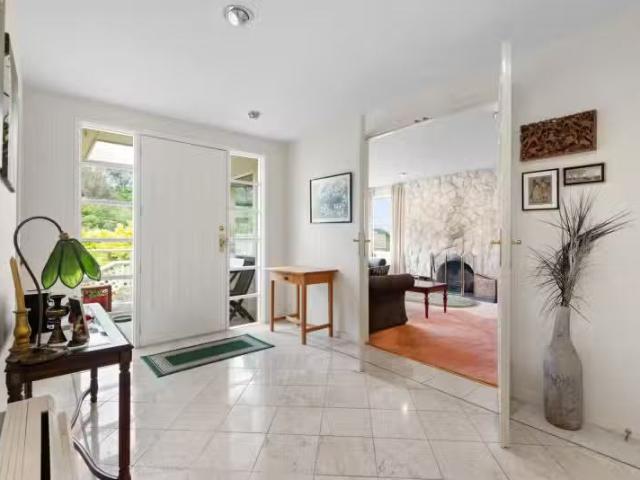 House for sale in Otakou