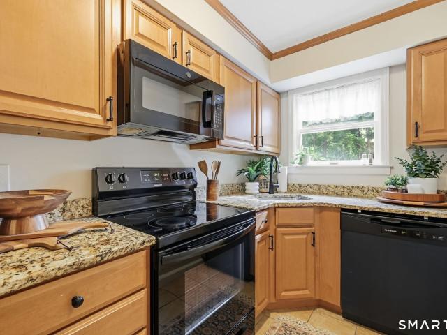 Condo for rent in Windsor Locks, Connecticut