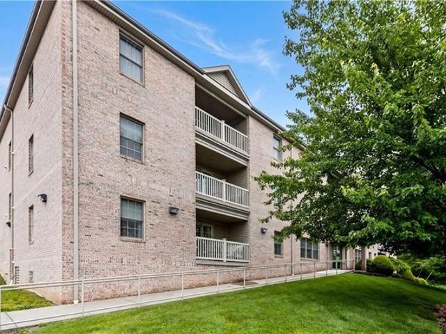 Condo for sale in Coraopolis, Pennsylvania