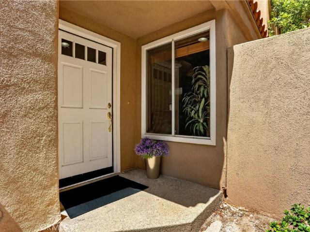 House for sale in Corona Del Mar, California