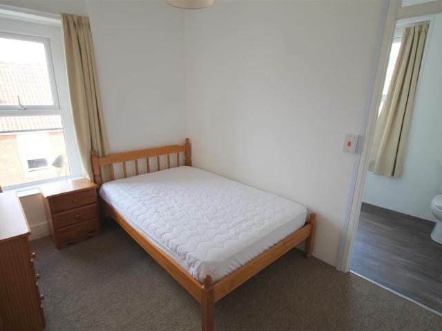 Room for rent in Cumberland Basin, Bristol