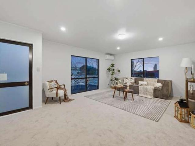 House for sale in Manurewa, Oroua County