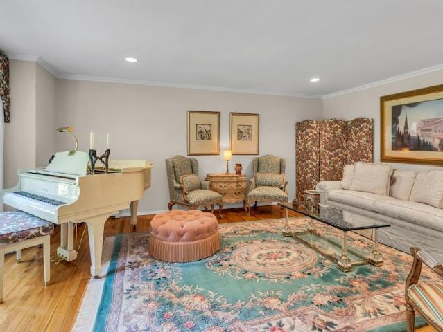 House for sale in Bayport, New York