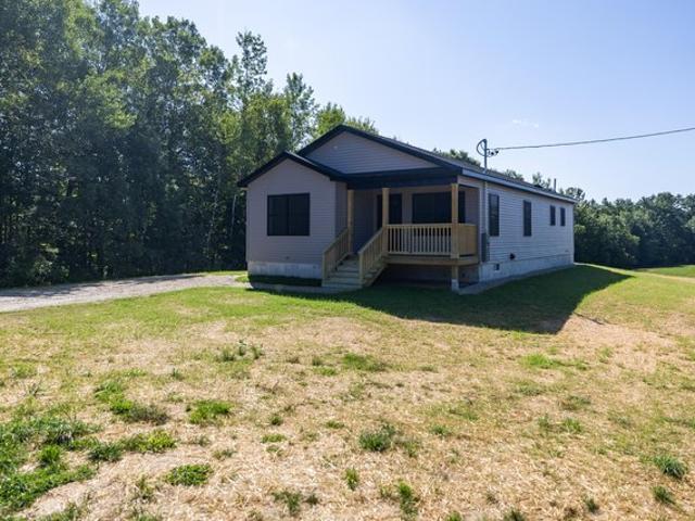 House for sale in Leeds, Maine