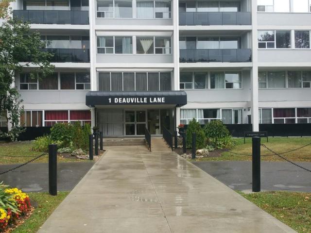 Apartment for rent in Woburn, Ontario