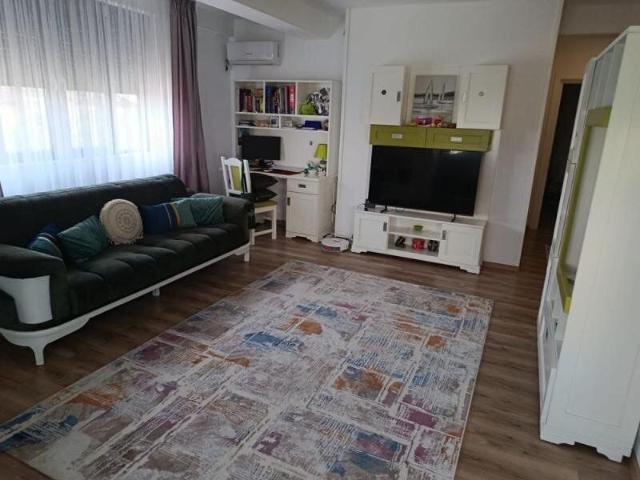 Cameră închirieri în București