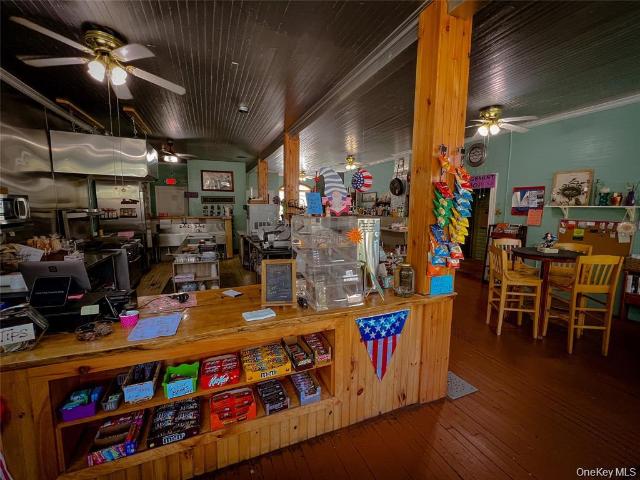 Commercial for sale in New York