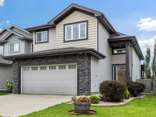 House for sale in Fort Saskatchewan, Alberta