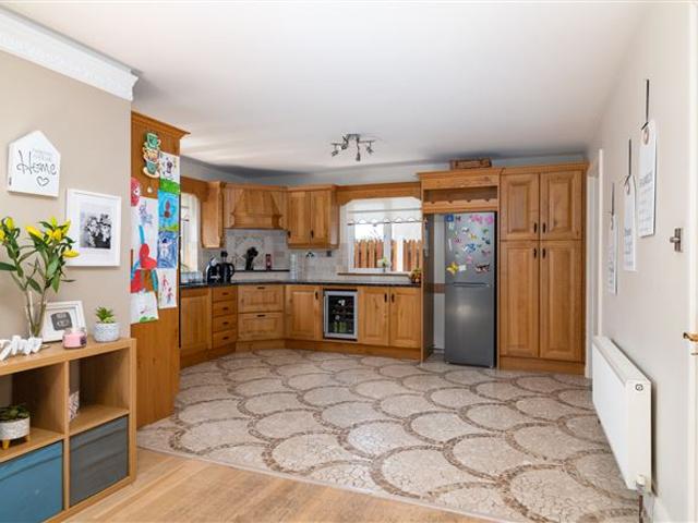 Detached House for sale in Ballinasloe, Connacht