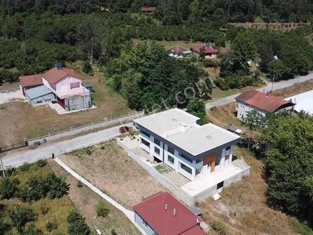 Akyazi, Sakarya içerisinde satılık Villa