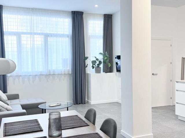 Apartamento en alquiler en Centro, Málaga-Costa del Sol