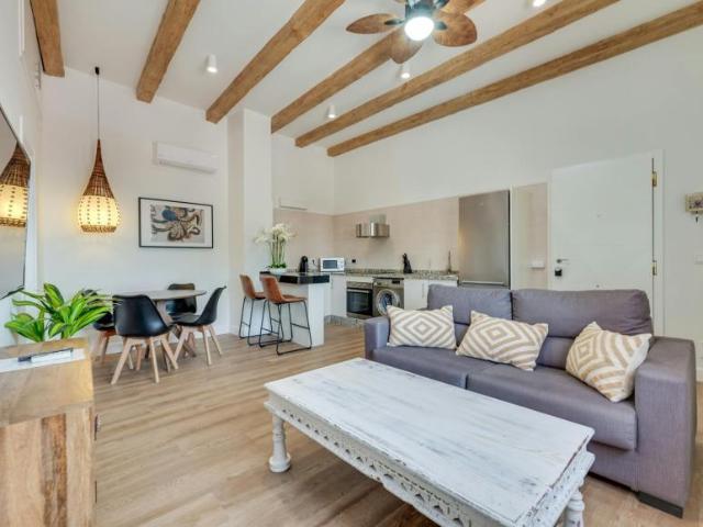 Apartamento en alquiler en Este, Málaga-Costa del Sol