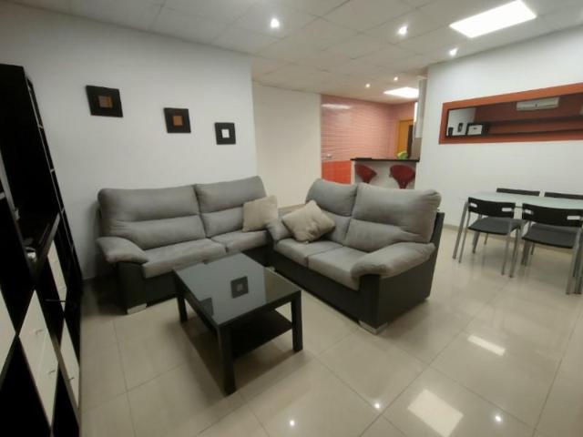 Apartamento en venta en Morón De La Frontera, Andalucía