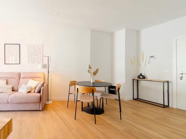 Apartamento en alquiler en Centro, Oviedo