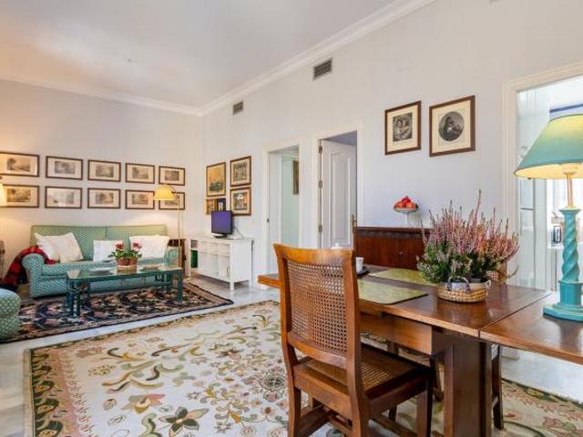 Apartamento en alquiler en Sevilla, Santa Cruz
