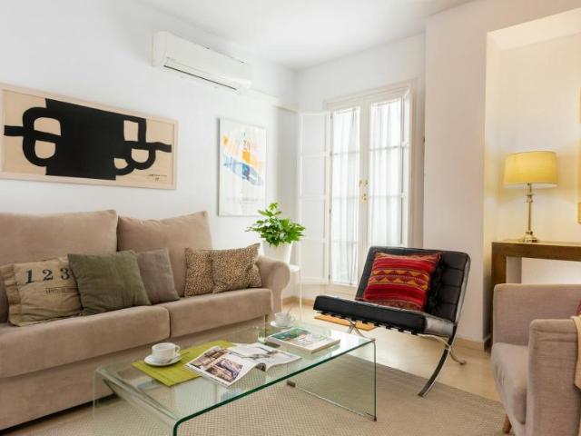 Apartamento en alquiler en Casco Antiguo, Sevilla