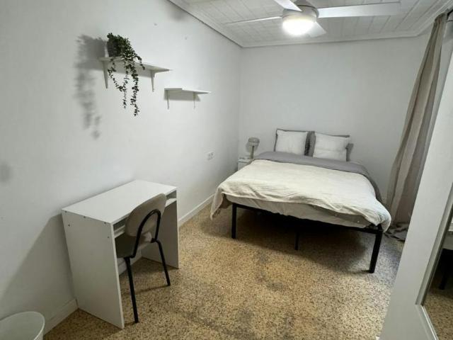 Habitación en alquiler en l'Horta Sud, Valencia